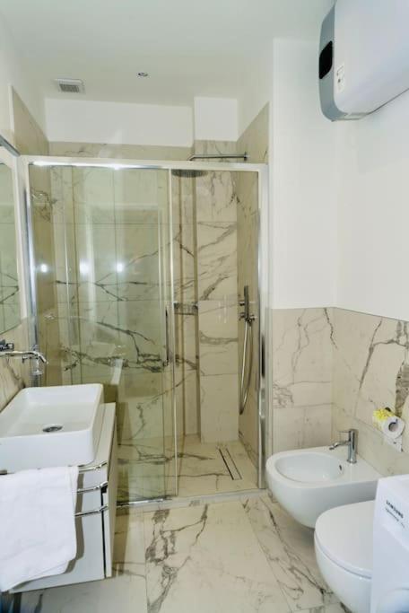 Sky View -Porta Nuova- Appartamento 7 Con Terrazzo Mailand Exterior foto